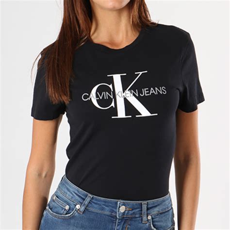 Calvin Klein Femme .